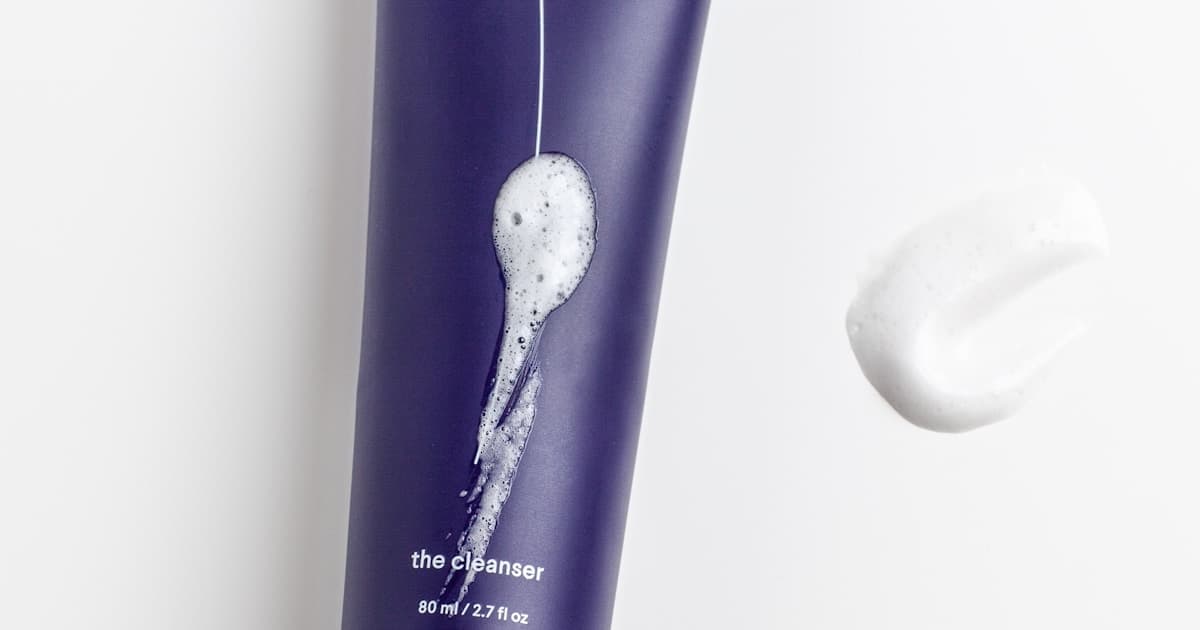 GHK-Cu — Skin, Hair Growth & 4,000-Gene Anti-Aging Peptide Guide